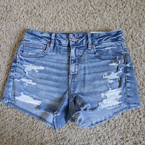 Brand NEW American Eagle Outfitters Curvy Light Blue Distressed Jean Shorts